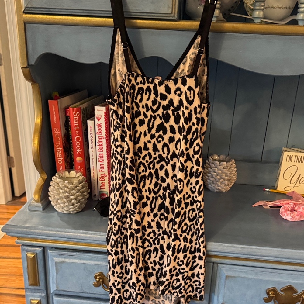 Leopard Print Lace Trim Chemise - Picture 5 of 6